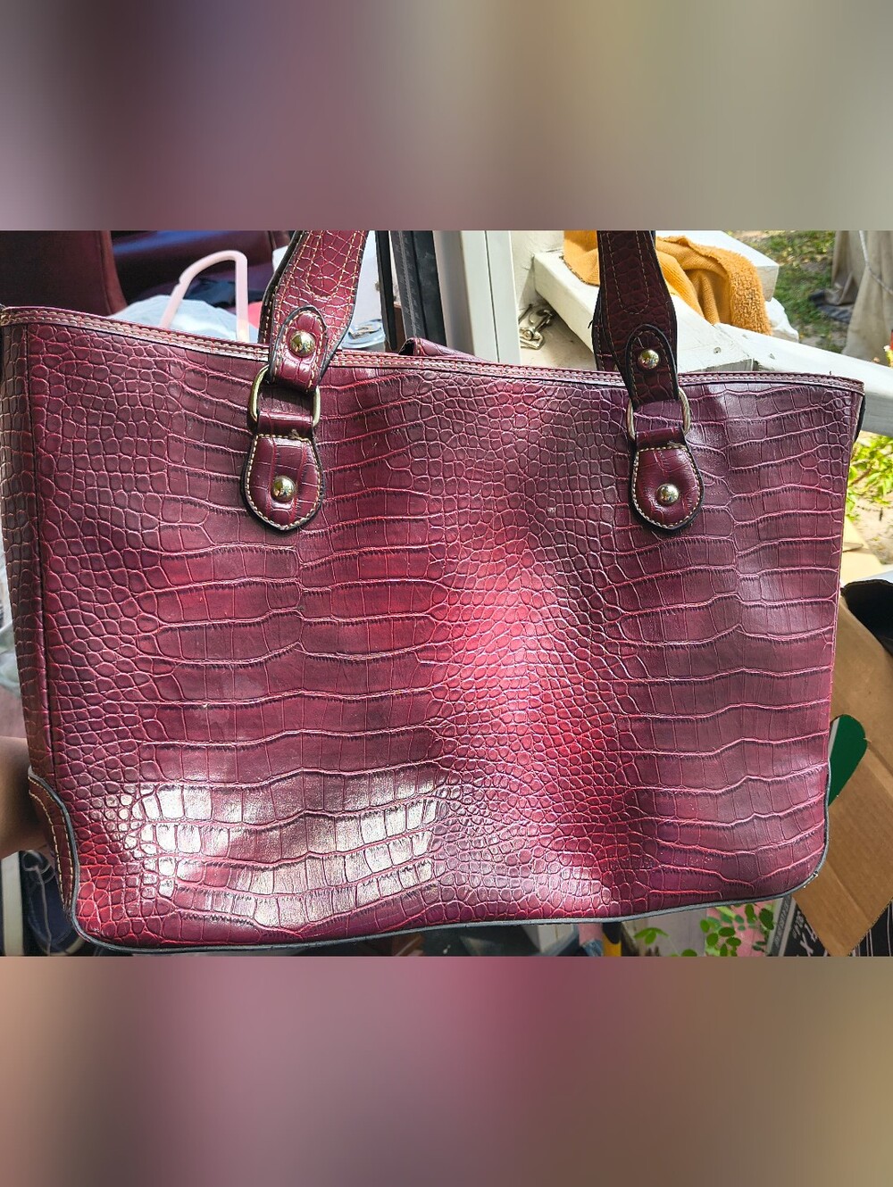 Women's Croc-Embossed Tote Bag in Deep Berry